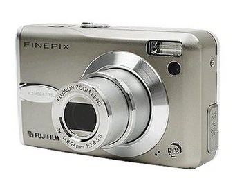 Finepix F30